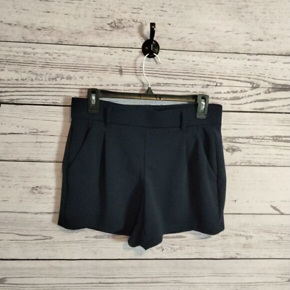 "Loft" "AVIA" woman's shorts & skorts. - Picture 3 of 10